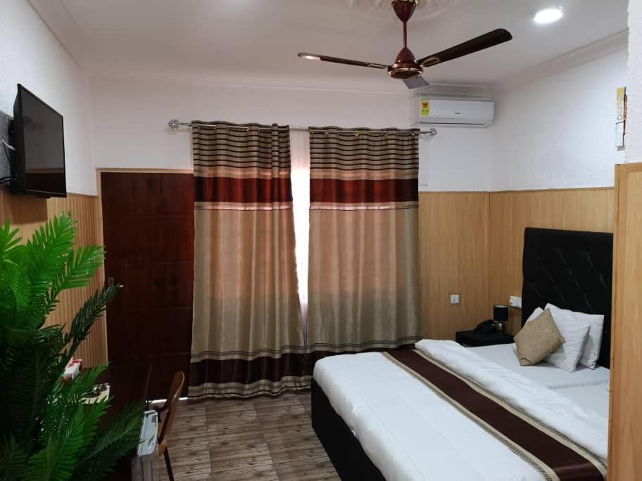 Hans Cottage Botel Cape Coast Dış mekan fotoğraf